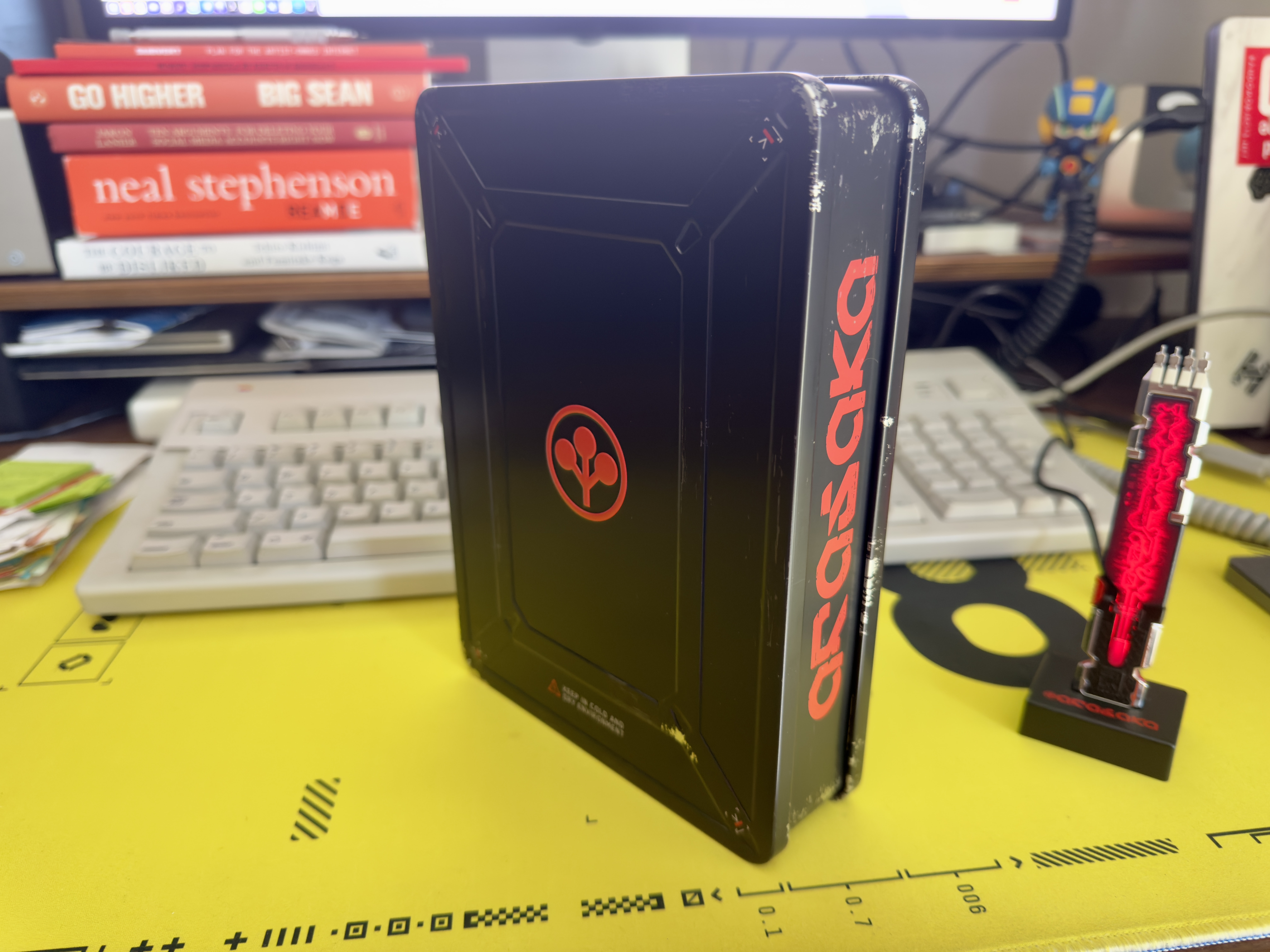 CE case front and side